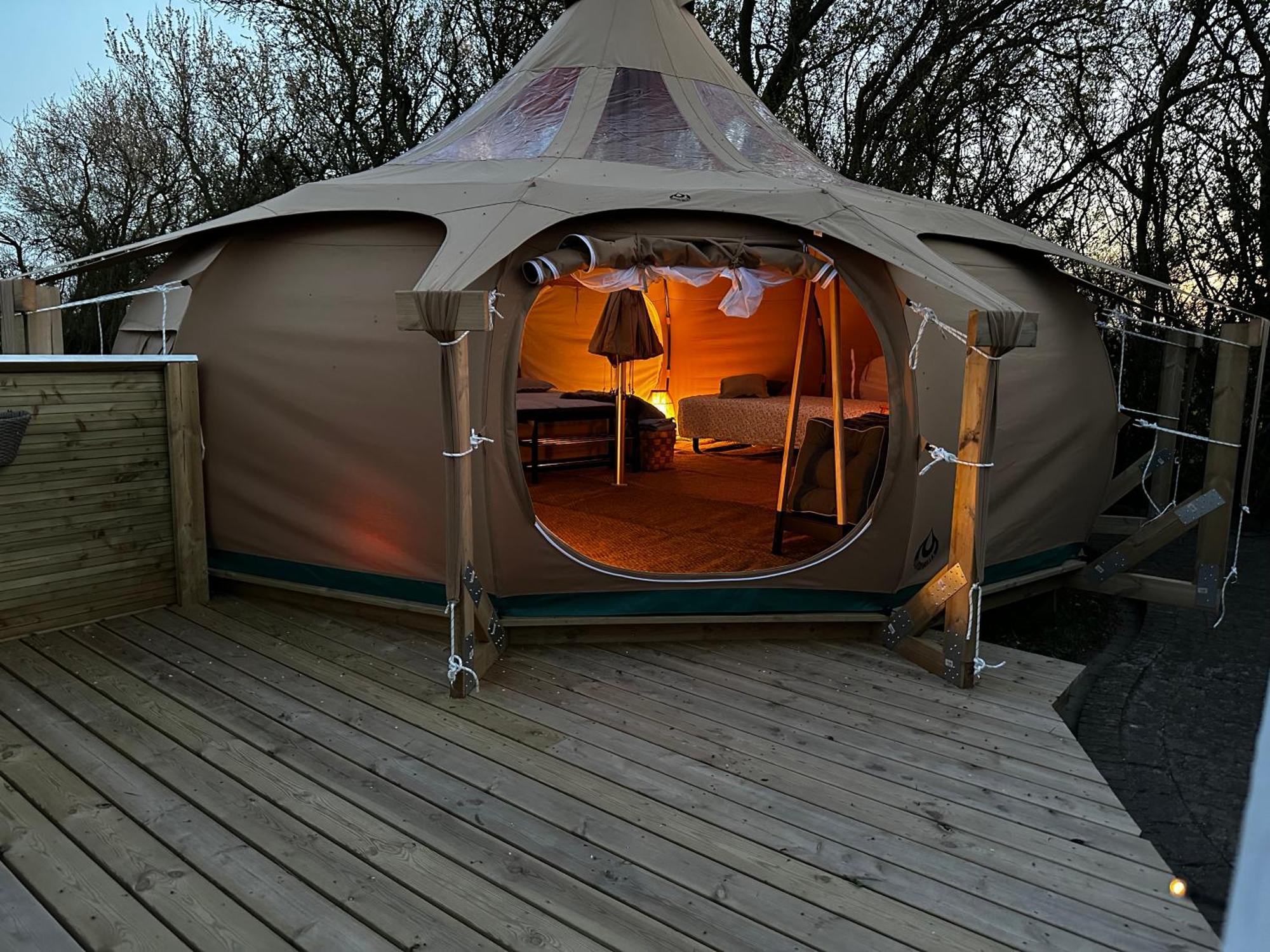 Romantic Luxus Glamping 1 Idestrup Exteriör bild